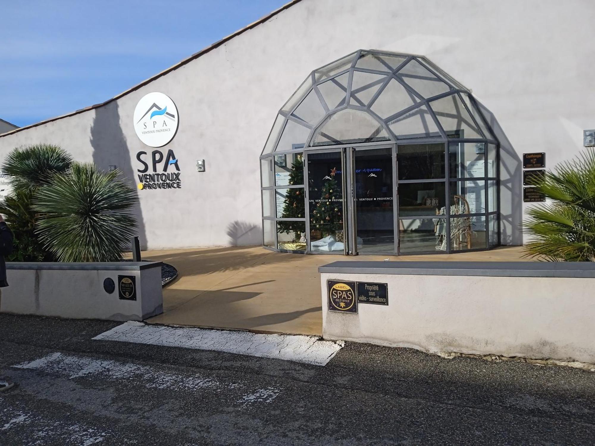 Le Clos Du Ventoux Malaucene Exterior photo